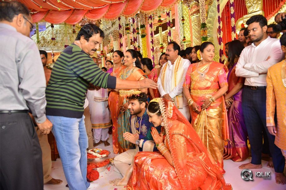 Celebs-at-Bandla-Ganesh-Brothers-Daughter-Ashritha-Wedding-Photos